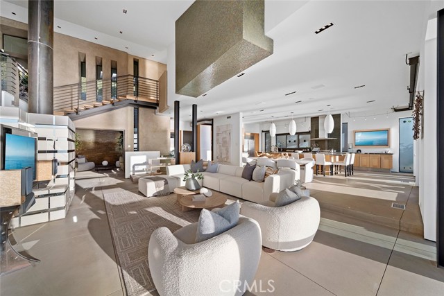 Detail Gallery Image 21 of 75 For 2665 Victoria Dr, Laguna Beach,  CA 92651 - 5 Beds | 4/2 Baths