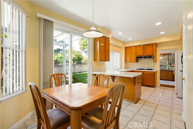 Detail Gallery Image 11 of 36 For 51 Toulon, Lake Forest,  CA 92610 - 4 Beds | 2/1 Baths