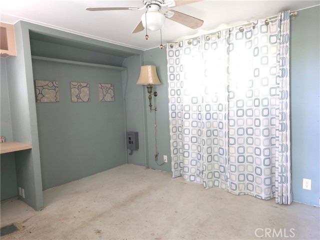 Detail Gallery Image 12 of 16 For 510 Roberts Ln #40,  Bakersfield,  CA 93308 - 1 Beds | 1 Baths