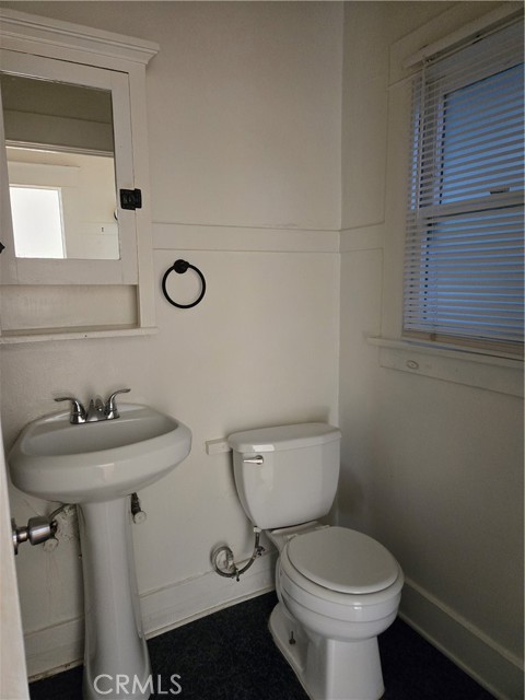 Detail Gallery Image 9 of 16 For 942 E 2nd #6,  Long Beach,  CA 90802 - 0 Beds | 1 Baths