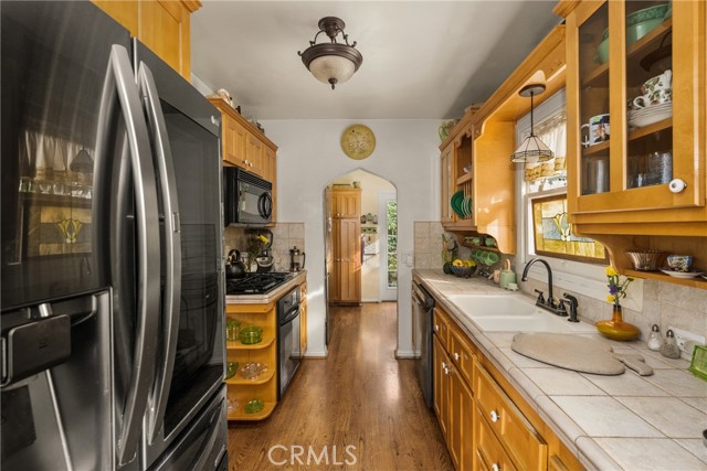 Detail Gallery Image 20 of 36 For 4545 Sunnyside Dr, Riverside,  CA 92506 - 2 Beds | 2 Baths