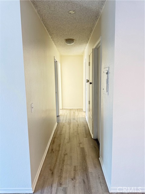 Detail Gallery Image 6 of 12 For 1056 Cabrillo Park Dr #G,  Santa Ana,  CA 92701 - 2 Beds | 1 Baths