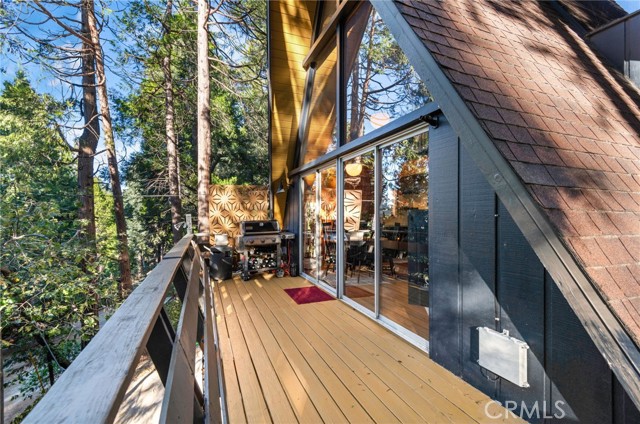 641 Buckingham, Lake Arrowhead, CA 92385