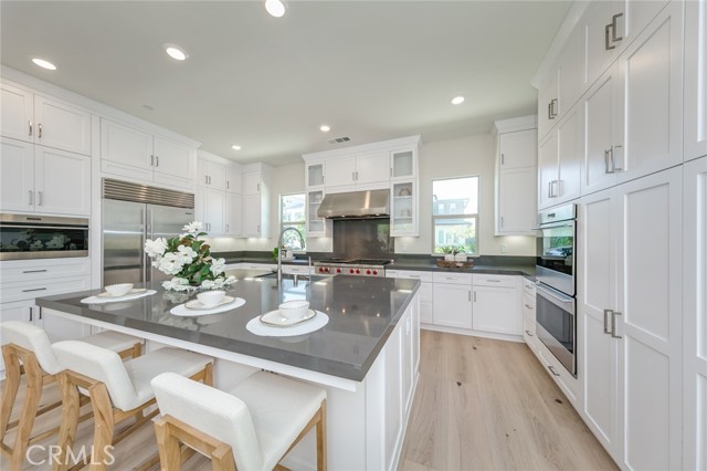 Detail Gallery Image 13 of 58 For 56 Chasma, Irvine,  CA 92618 - 5 Beds | 4/2 Baths