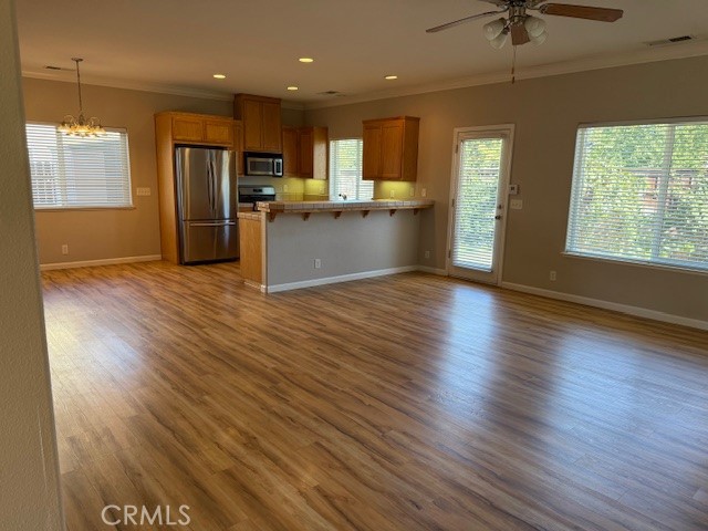Detail Gallery Image 3 of 23 For 5 Marci Way, Chico,  CA 95973 - 3 Beds | 2 Baths