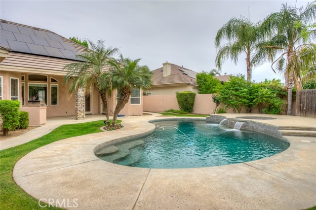 Detail Gallery Image 11 of 65 For 1507 Cromerton, Bakersfield,  CA 93311 - 5 Beds | 2/1 Baths