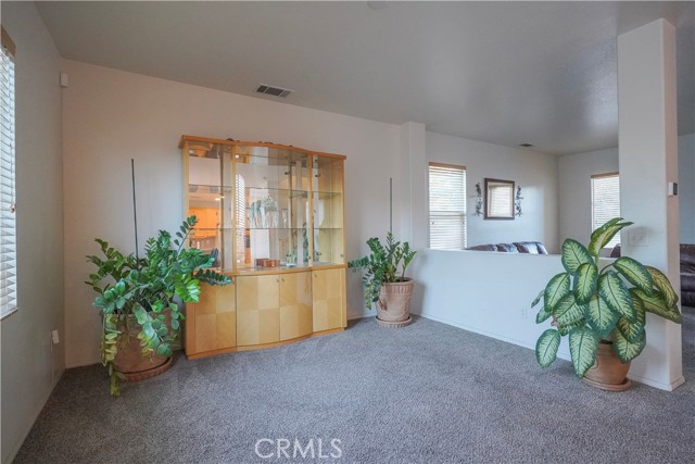 Detail Gallery Image 10 of 48 For 15133 Pasture, Victorville,  CA 92394 - 4 Beds | 2/1 Baths