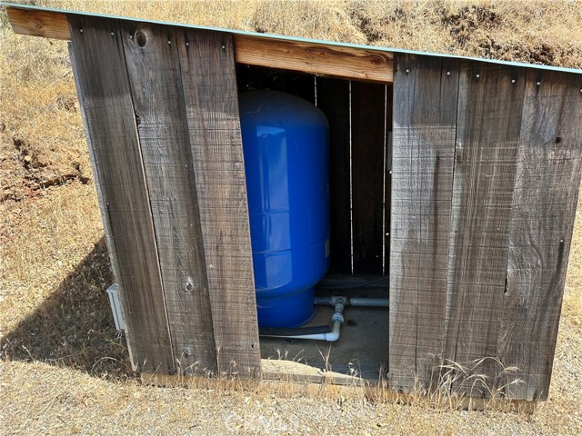 Detail Gallery Image 7 of 9 For 11650 North Dr, Clearlake,  CA 95422 - – Beds | – Baths