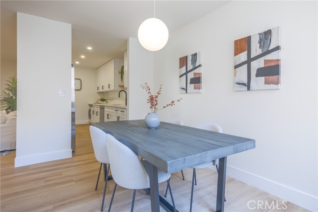 Detail Gallery Image 18 of 49 For 927 N Kings Rd #114,  West Hollywood,  CA 90069 - 1 Beds | 1/1 Baths