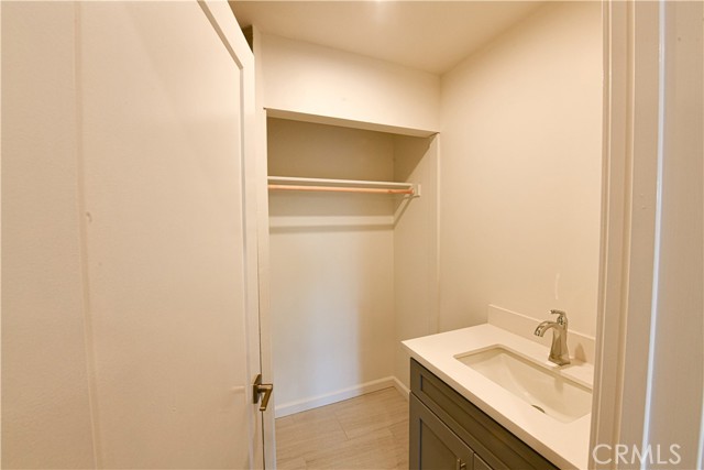 Detail Gallery Image 4 of 7 For 15814 S Vermont Ave #B,  Gardena,  CA 90247 - 0 Beds | 1 Baths