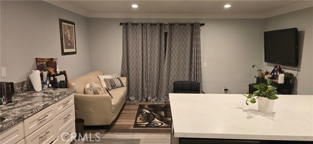 Detail Gallery Image 7 of 10 For 966 N Ironwood Ave, Rialto,  CA 92376 - 3 Beds | 2 Baths
