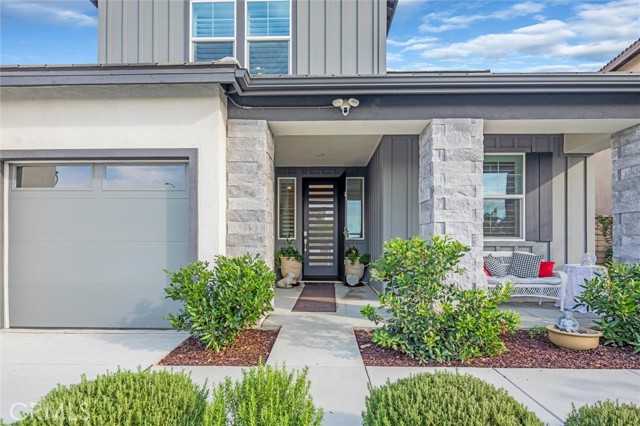 Image 3 of 47 For 26219 Silver Birch Drive