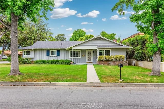 Detail Gallery Image 1 of 37 For 303 E Las Flores Ave, Arcadia,  CA 91006 - 3 Beds | 2 Baths