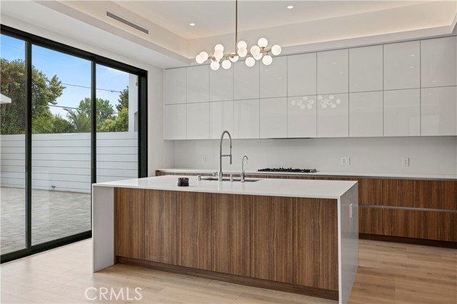 Detail Gallery Image 31 of 75 For 4532 Katherine, Sherman Oaks,  CA 91423 - 6 Beds | 6/1 Baths