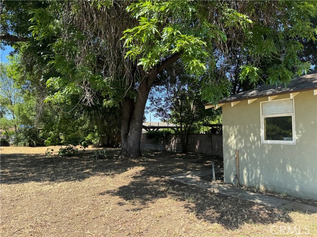 Detail Gallery Image 48 of 56 For 23221 Burbank Bld, Woodland Hills,  CA 91367 - 3 Beds | 2 Baths