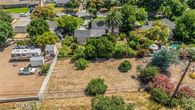 1210 W Marshall Boulevard, San Bernardino CA: https://media.crmls.org/medias/91ad20cd-b196-4871-a012-7ac76215499a.jpg