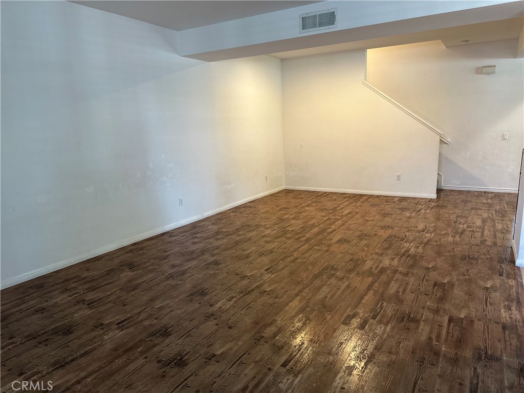 MLS #CV25184117 img 4