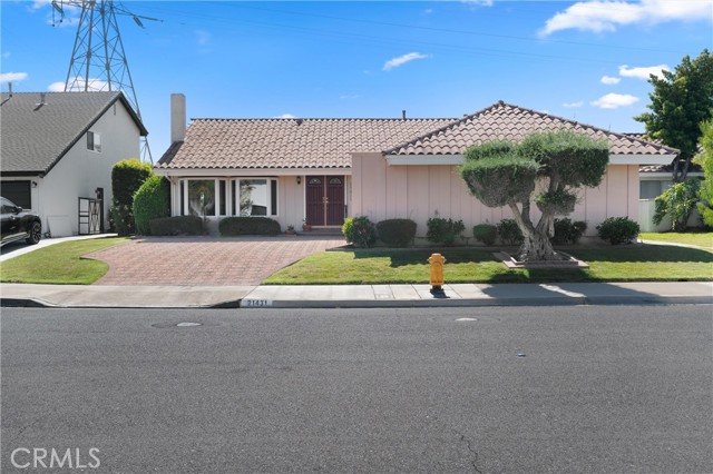 MLS# OC23120458