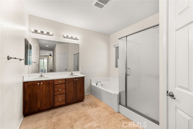 Image 18 of 45 For 1909 Crystal Cove Court