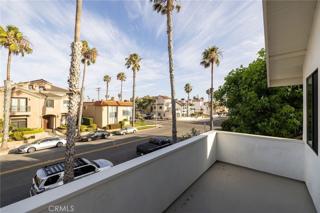 MLS #OC26141758 image #9