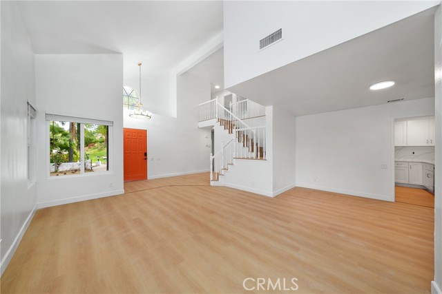 Image 2 of 38 For 30966 Riverton