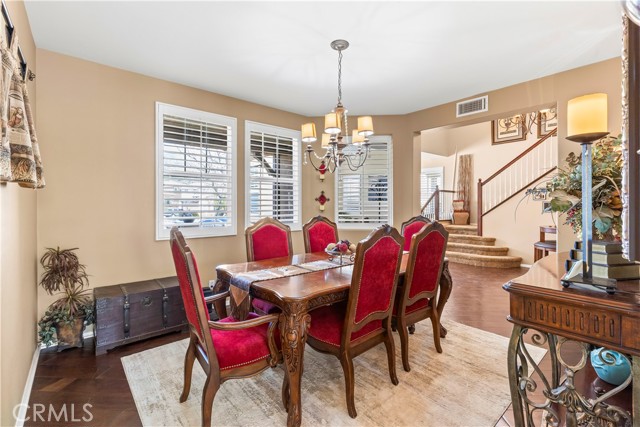 Detail Gallery Image 12 of 71 For 1357 Onyx Cir, Corona,  CA 92882 - 5 Beds | 4 Baths