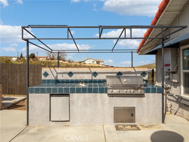 Detail Gallery Image 23 of 37 For 3681 Sierra, Rosamond,  CA 93560 - 3 Beds | 2/1 Baths