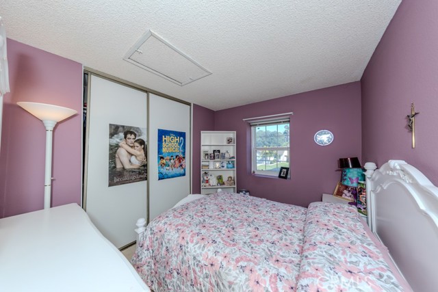 8437 E Amberwood Street, Anaheim Hills CA: https://media.crmls.org/medias/91b1466c-3f24-49b8-94b8-023848062378.jpg