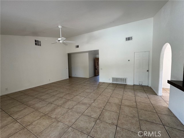 68305 Encinitas Road, Cathedral City CA: https://media.crmls.org/medias/91b2fbbc-1366-4c1c-a111-9099d3e35883.jpg