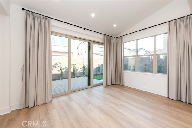Detail Gallery Image 12 of 29 For 150 Somera, Irvine,  CA 92602 - 4 Beds | 3 Baths