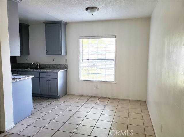 Detail Gallery Image 3 of 9 For 15807 Landmark Dr #1,  Whittier,  CA 90604 - 2 Beds | 1 Baths
