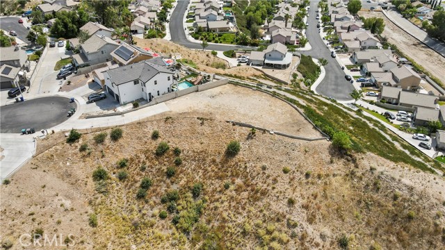 Detail Gallery Image 2 of 15 For 14525 Stone Ridge Ct, Canyon Country,  CA 91387 - – Beds | – Baths