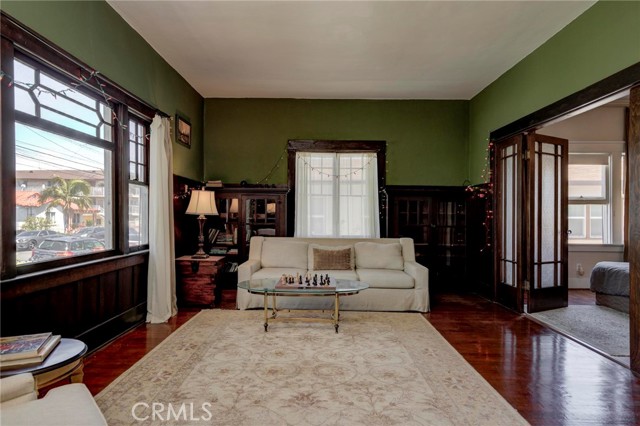 571 W 17th Street, San Pedro CA: https://media.crmls.org/medias/91b5755b-c684-405b-b13c-eabbd3346381.jpg