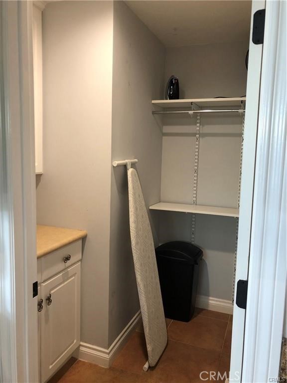 211 Esplanade, San Clemente CA: https://media.crmls.org/medias/91b5b39f-1c21-4f64-87c6-2f2e97e0d2f6.jpg