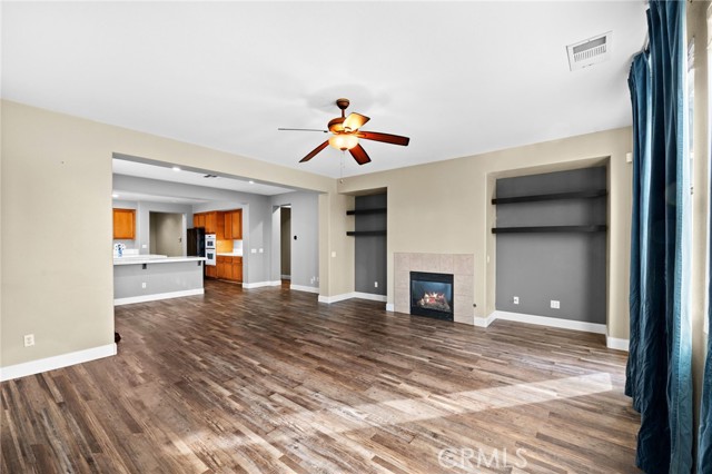 1829 Overland Court, Hemet CA: https://media.crmls.org/medias/91b71818-d40e-4b15-a4ba-ed2b3b07504f.jpg