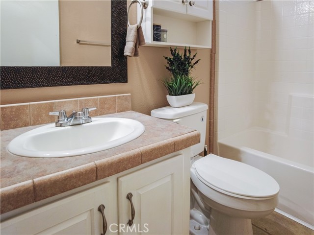 Detail Gallery Image 11 of 34 For 1150 Ventura Bld #119,  Camarillo,  CA 93010 - 3 Beds | 2 Baths