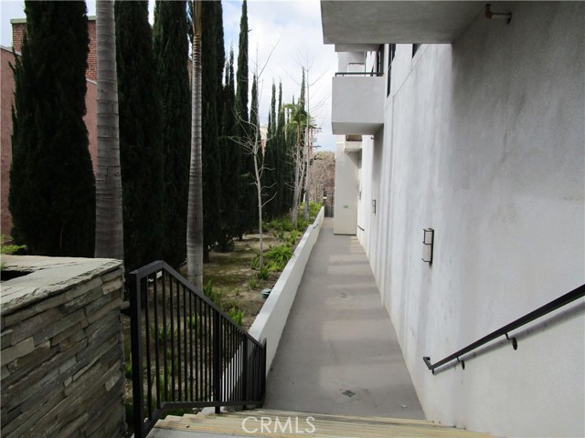 Detail Gallery Image 6 of 24 For 1234 Wilshire, Los Angeles,  CA 90017 - 1 Beds | 1 Baths