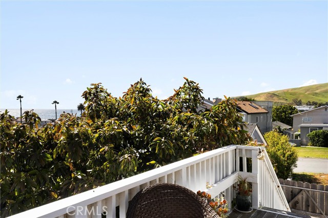 Detail Gallery Image 13 of 32 For 180 G St, Cayucos,  CA 93430 - 3 Beds | 2 Baths