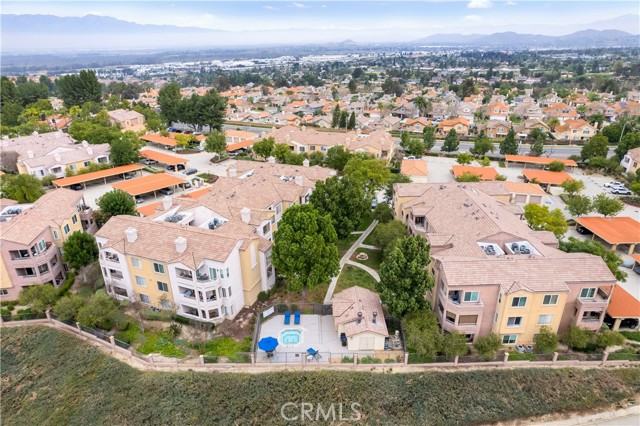 Detail Gallery Image 4 of 31 For 2380 Del Mar #306,  Corona,  CA 92882 - 2 Beds | 2 Baths