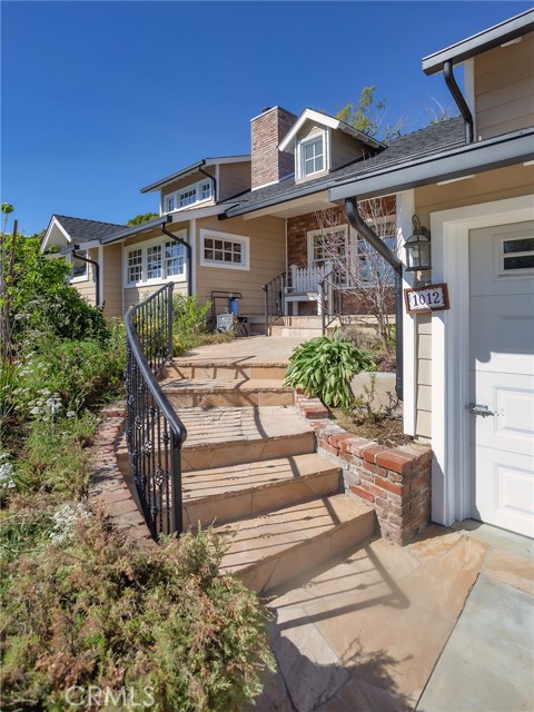 Detail Gallery Image 61 of 72 For 1012 N Sunset Canyon Dr, Burbank,  CA 91504 - 3 Beds | 2 Baths