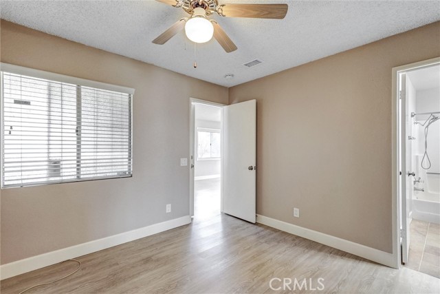 Detail Gallery Image 20 of 35 For 3642 Oak Creek Dr #D,  Ontario,  CA 91761 - 2 Beds | 2 Baths