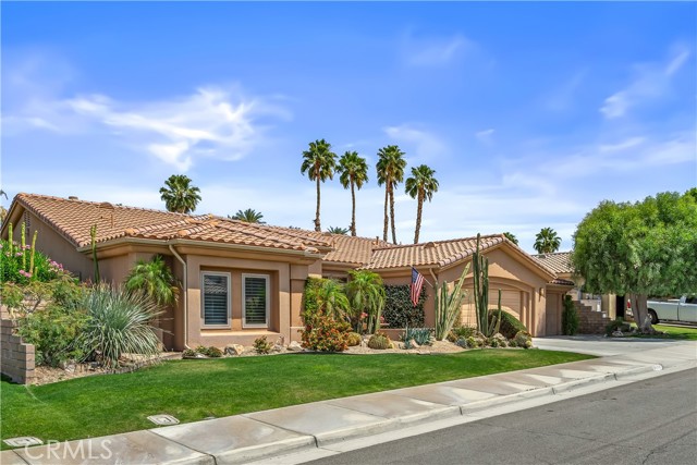 Detail Gallery Image 5 of 67 For 44316 Silver Canyon Lane, Palm Desert,  CA 92260 - 3 Beds | 2/1 Baths