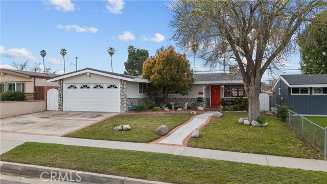 Detail Gallery Image 26 of 27 For 27509 Esterbrook Ave, Canyon Country,  CA 91351 - 3 Beds | 2 Baths