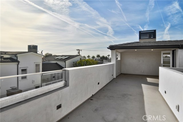 Detail Gallery Image 31 of 32 For 621 Narcissus Ave, Corona Del Mar,  CA 92625 - 3 Beds | 3 Baths