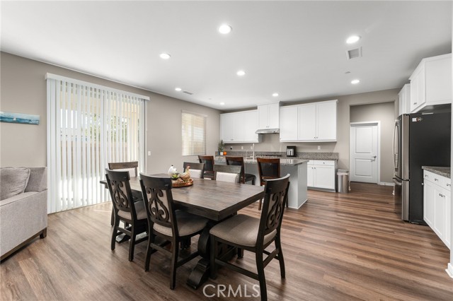 Detail Gallery Image 16 of 45 For 36635 Cordoba Trl, Beaumont,  CA 92223 - 5 Beds | 3 Baths