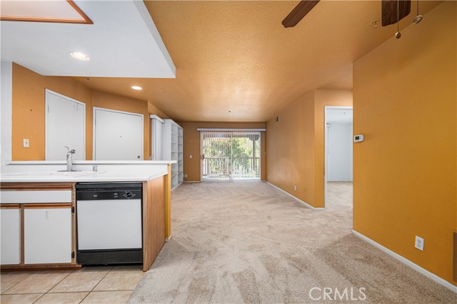 Detail Gallery Image 21 of 58 For 2800 Keller Dr #243,  Tustin,  CA 92782 - 1 Beds | 1 Baths