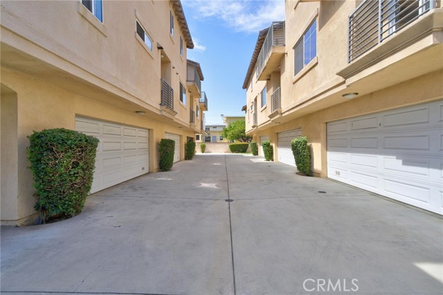 330 South Pine Street photo 43