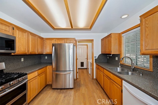 28223 North Bay, Lake Arrowhead, CA 92352