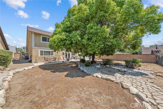 6763 Poinsettia Court, Chino CA: https://media.crmls.org/medias/91c451f0-ce08-4429-bed8-451a64b47c69.jpg