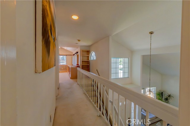 13674 Bennington Court, Fontana CA: https://media.crmls.org/medias/91c599fd-1dae-42f7-81fb-e77bd05348f2.jpg